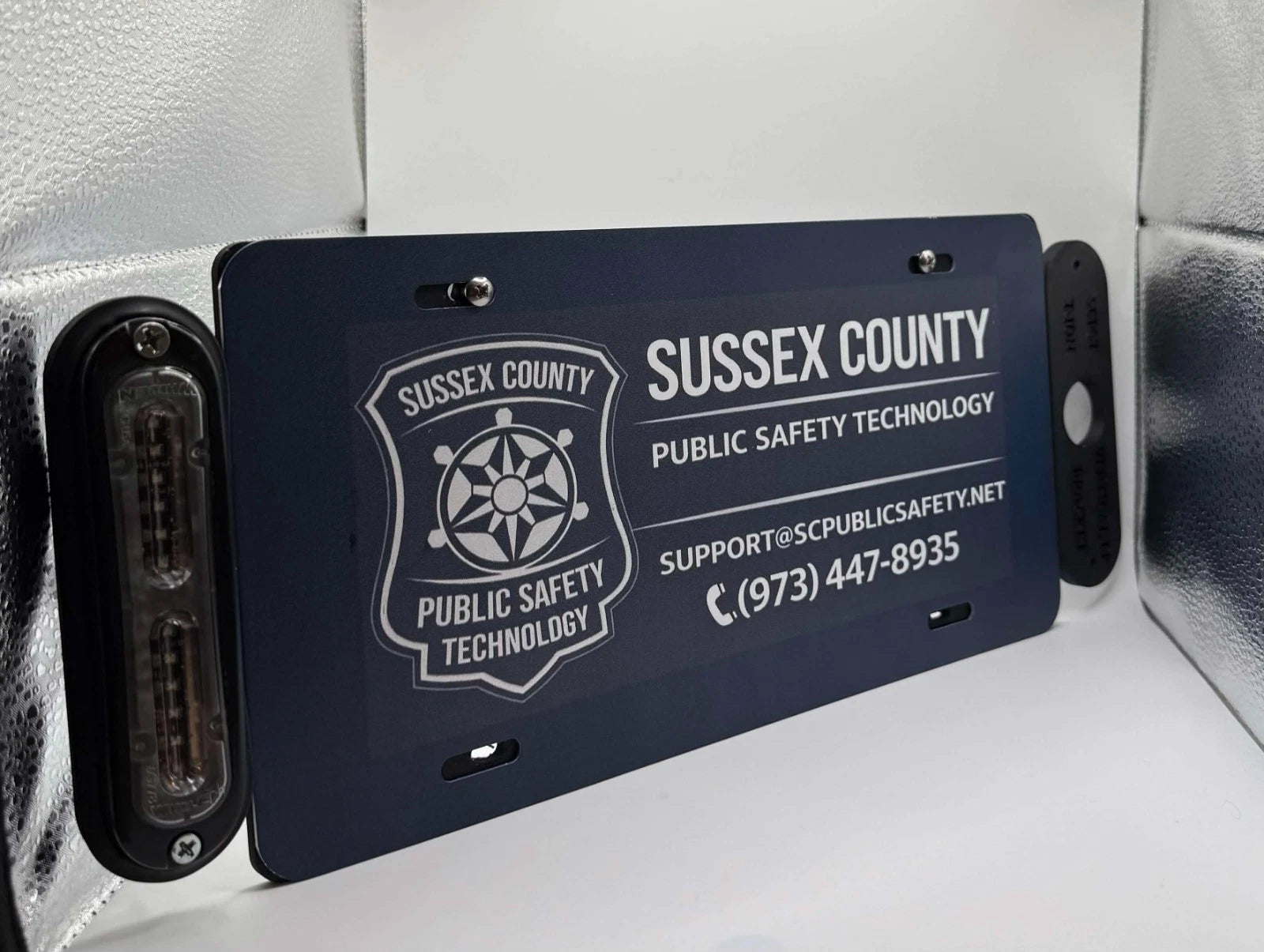 Whelen T-ion Vertical License Plate Bracket